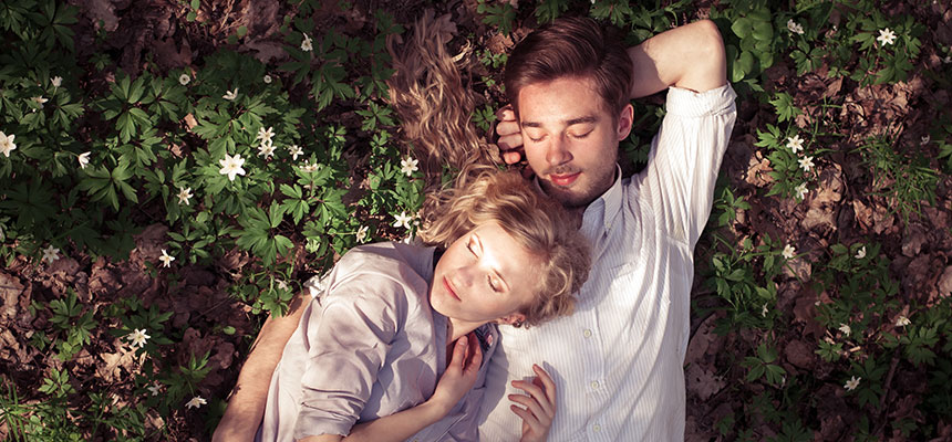 Szerelmespár a földön, szerelem mint transzcendentális állapot